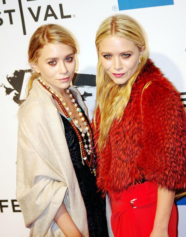 The Olsen Twins are symbols of high fashion and would make for a trendy couples look on Halloween.