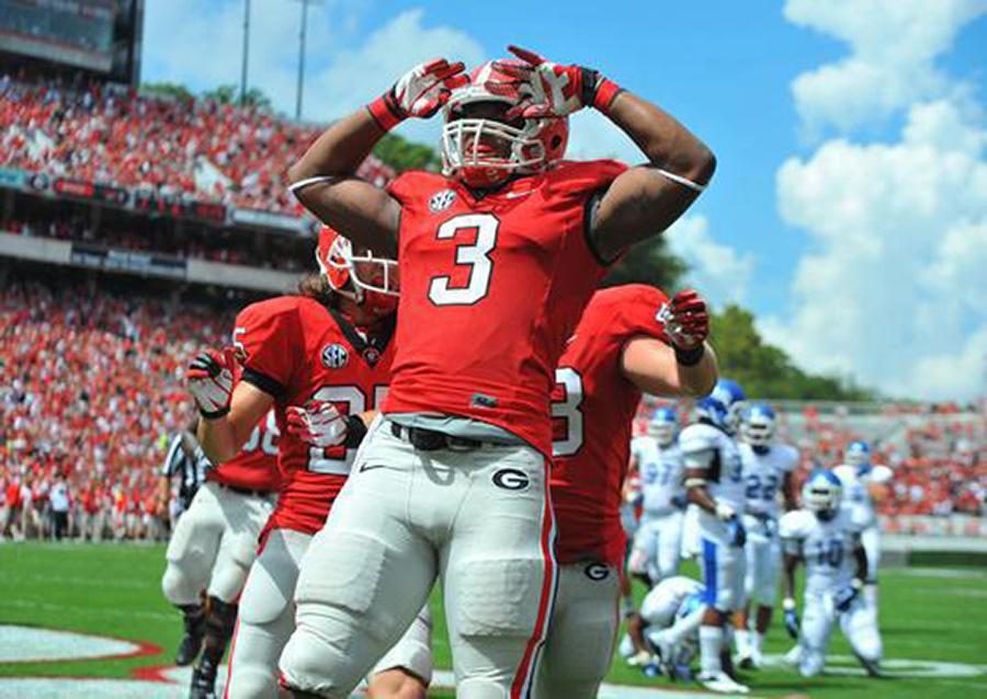 Georgia Bulldogs running back Todd Gurley is the latest involved in an NCAA scandal for getting paid to sign autographs.