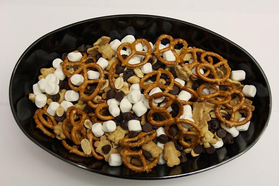 Delicious trail mix for your camping trip