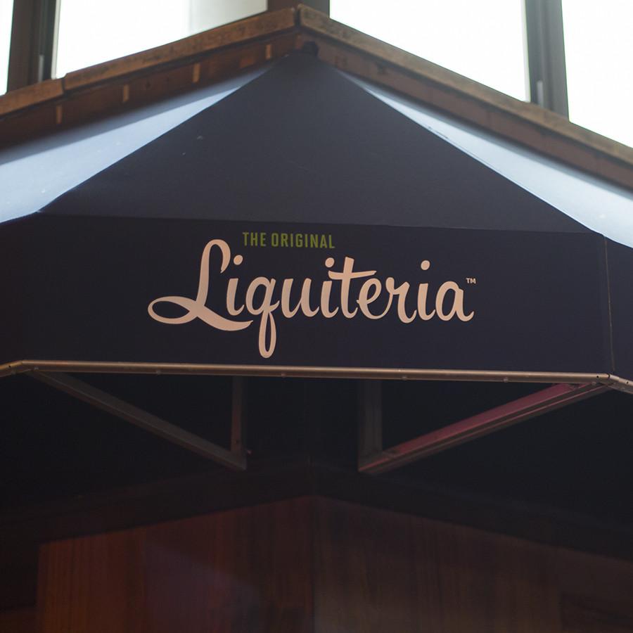 Liquiteria offers a variety of healthy smoothies, which make for good snacks.
