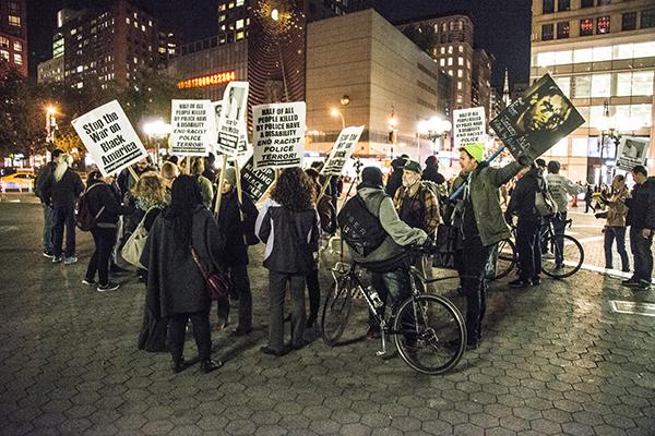 People gathered in Union Square in 2015 for one of the many rallies for Black Lives Matter that occurred regularly throughout the year. Tisch Professors Andromache Chalfant and Donyale Werle recently resigned in protest tied to the Black Lives Matter movement, citing a lack of diversity within their department. (Photo by Christian Forte) 