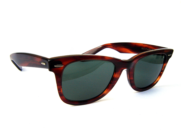 The Ray Ban’s Wayfarer is a classes shape that pairs well with both casual and formal looks. 