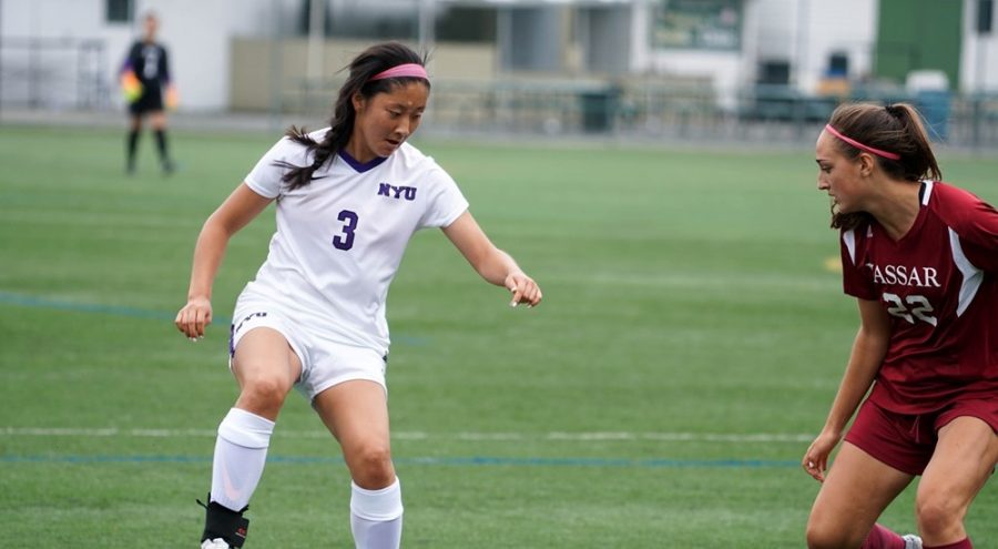 In their match against Washington University, junior Sharon Lee played a highly defensive game that led to a draw.