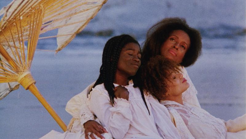 Daughters+of+the+Dust%2C+the+inspiration+behind+Beyonc%C3%A9s+Lemonade%2C+discusses+the+conflicts+of+the+Black+female+identity+and+is+to+be+re-released+by+Cohen+Media+Group+in+honor+of+its+25th+anniversary.