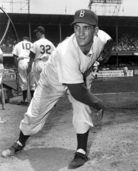 
Brooklyn Dodgers MLB star and NYU alum Ralph Branca passed away on Wednesday.
