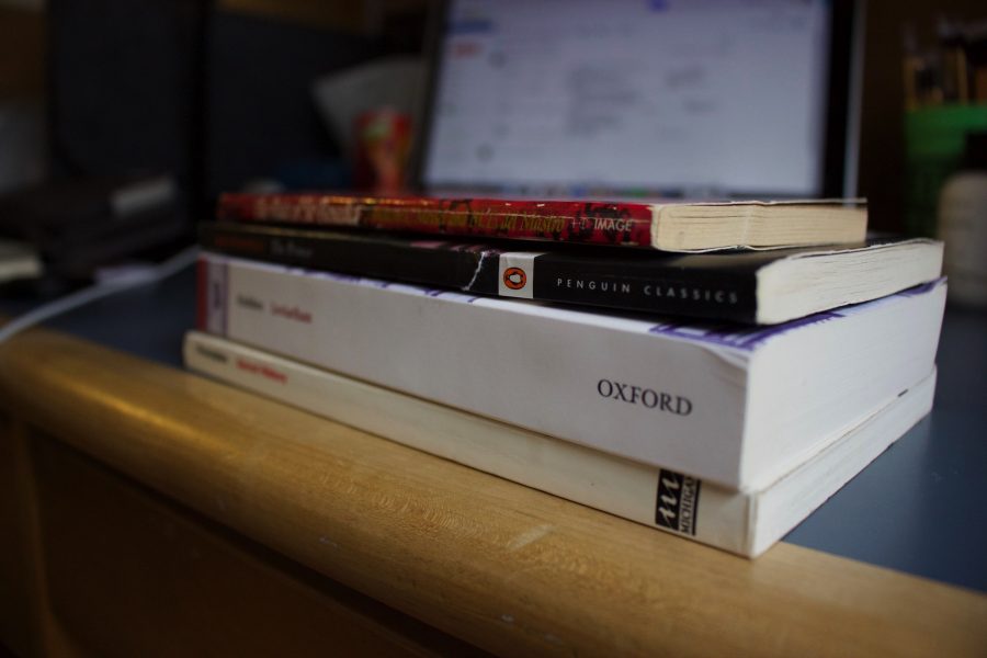 There are a multitude of secondhand textbook sellers, both online and in store, for NYU students to take advantage of. 