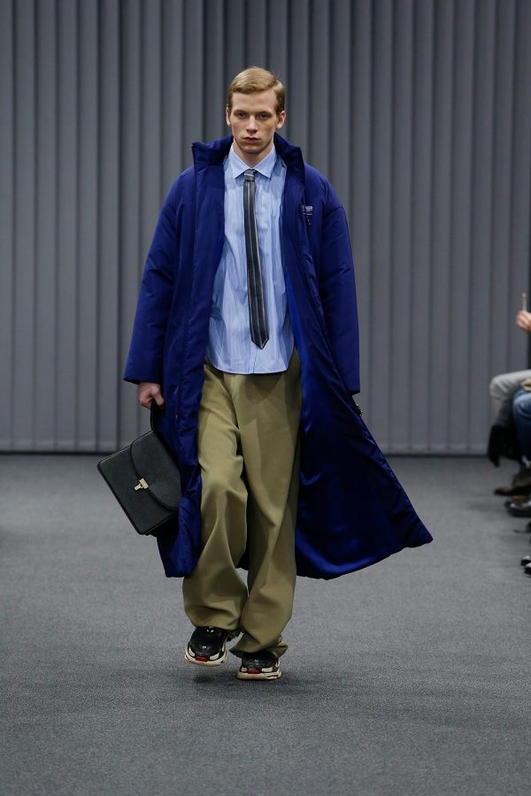 The Balenciaga Fall 2017 menswear collection gave off Bernie Sanders and Michael Scott vibes with its strong office wear.