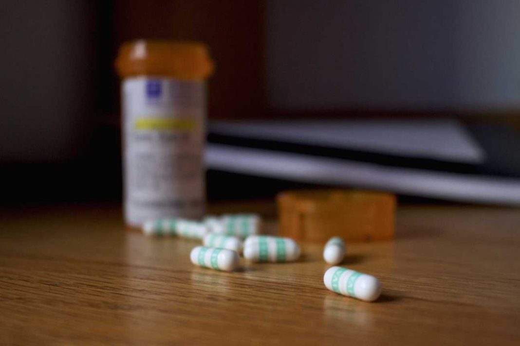 012917_drugs_RyanQuan_01