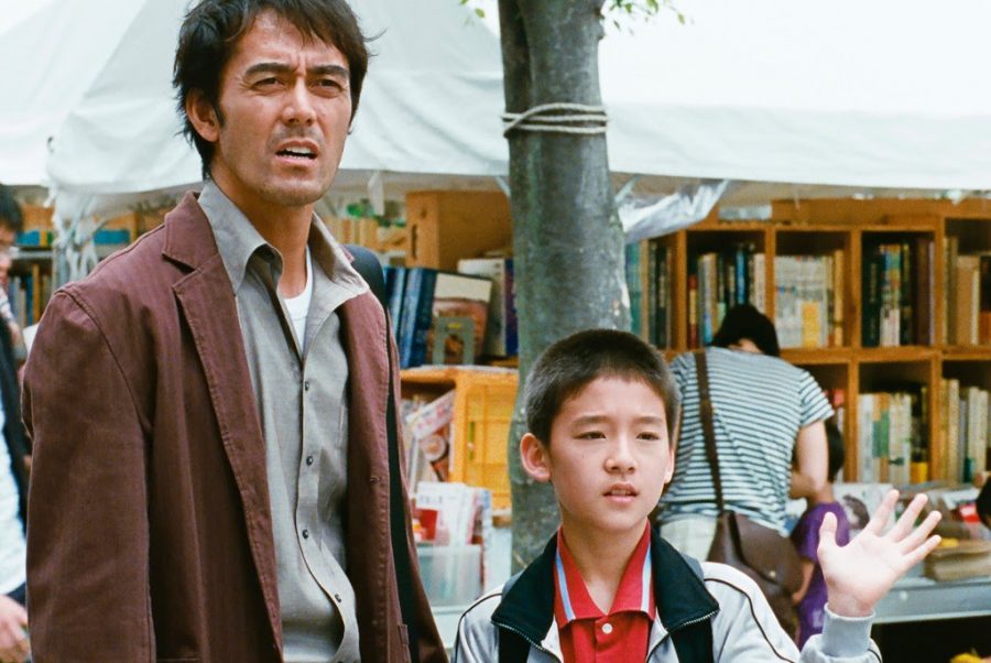 Hirokazu+Kore-edas+new+film%2C+After+the+Storm%2C+depicts+a+mans+struggle+to+reconnect+with+his+ex-wife+and+son.+The+films+main+strength+is+its+simplistic+and+subtle+details+that+create+a+complex+narrative+of+domestic+life.