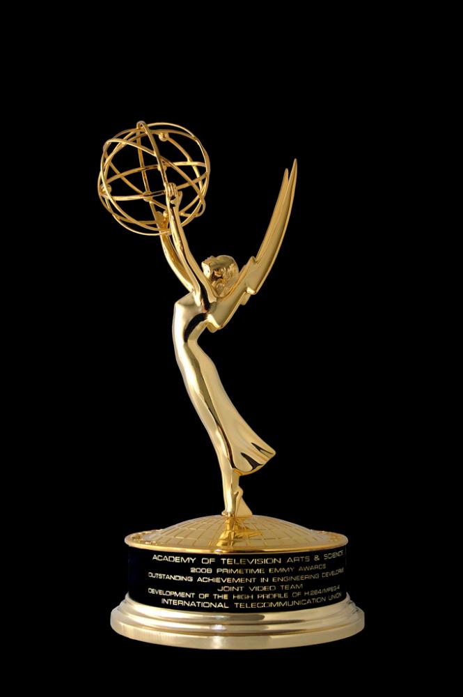 Although the Emmy Awards have a nomination for Contemporary Design, the awards ceremony still lack a department that acknowledges the designers and their creative fashion pieces. 