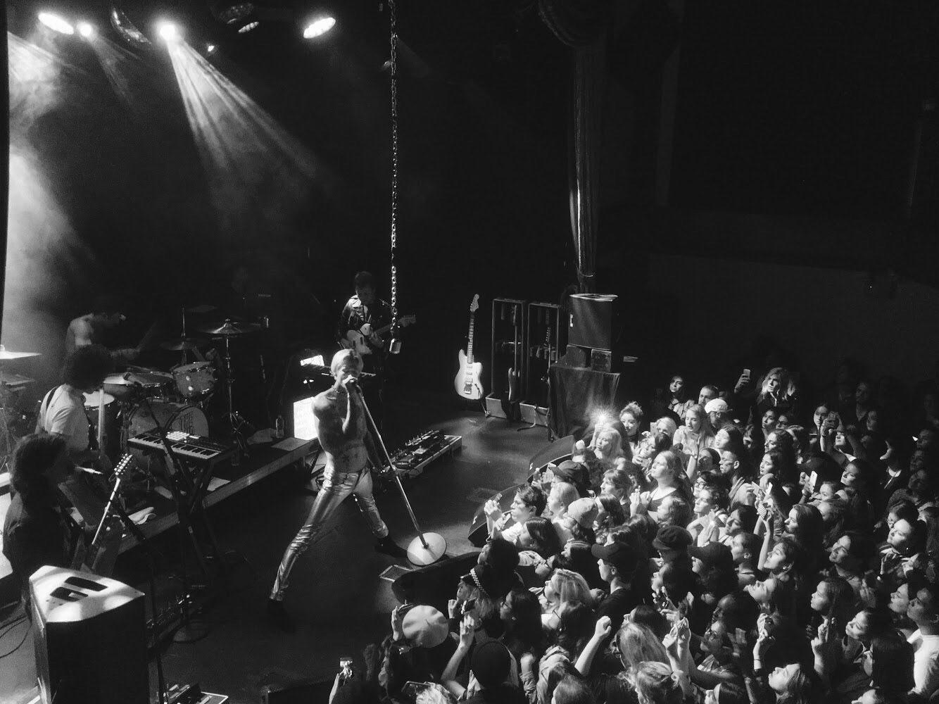 The Neighbourhood played a sold out concert at Terminal 5 on Wednesday, led by their ever shirtless lead Jesse Rutherford.