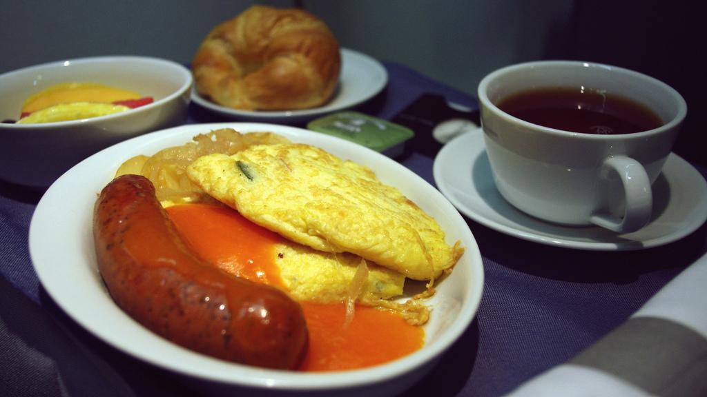 United Airlines may have a bad reputation lately, but their airplane food is among the best.