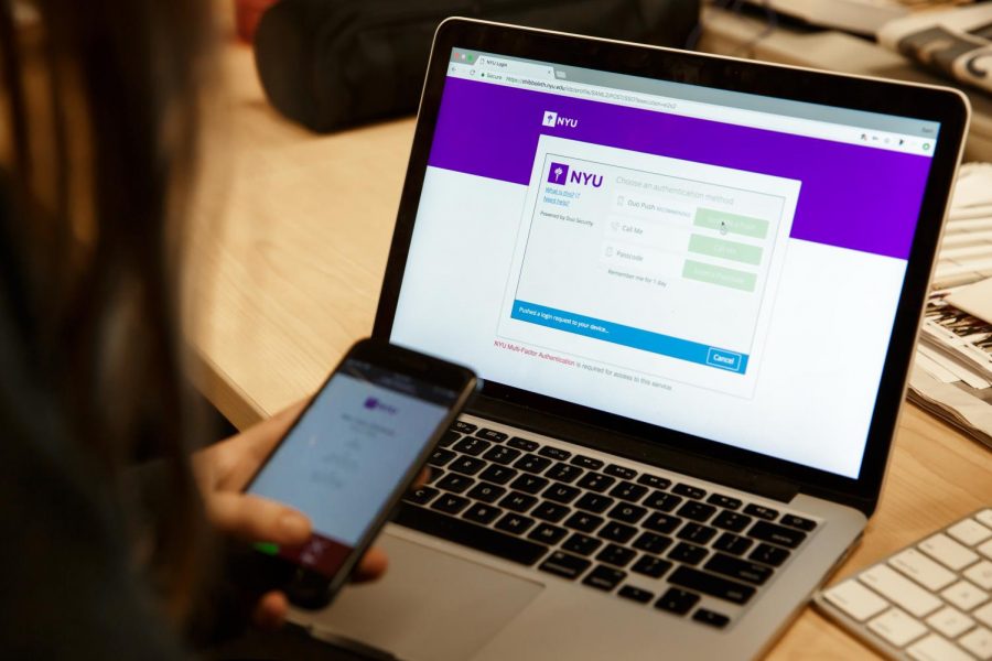 A student uses the “Duo Push” authentication method to log in to an NYU account.