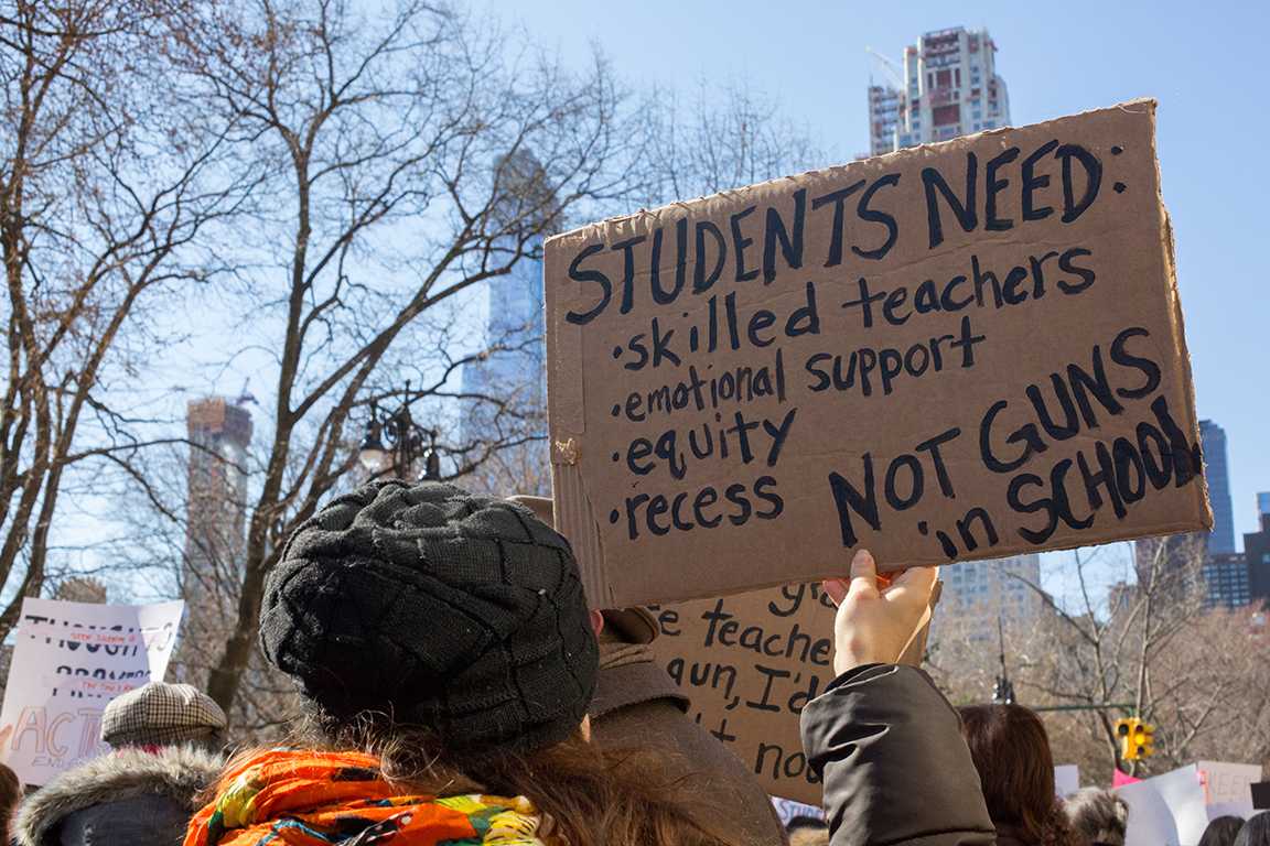 Students+Mourn+Friends%2C+Demand+Government+Action+on+Gun+Violence