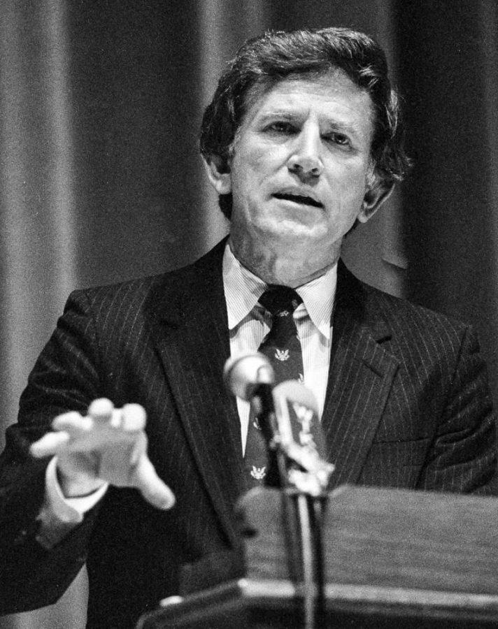 Gary Hart during his 1987 presidential campaign. (via commons.wikimedia.org)