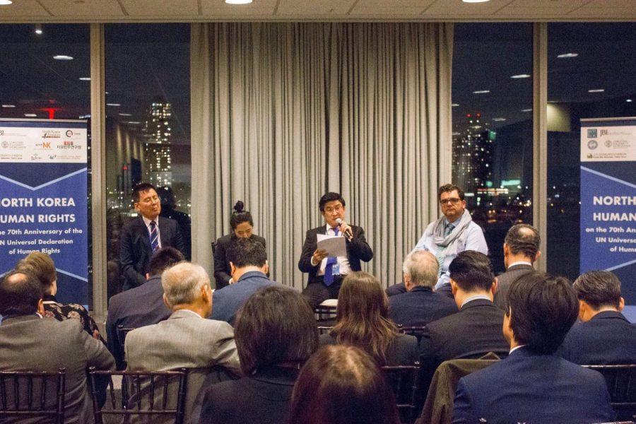 Mr. Ro Hee Chang (second from right), defector from North Korea, spoke in a conversation hosted by NYU Freedom For North Korea and International Relations Society at NYU on Oct. 26. (via facebook.com)