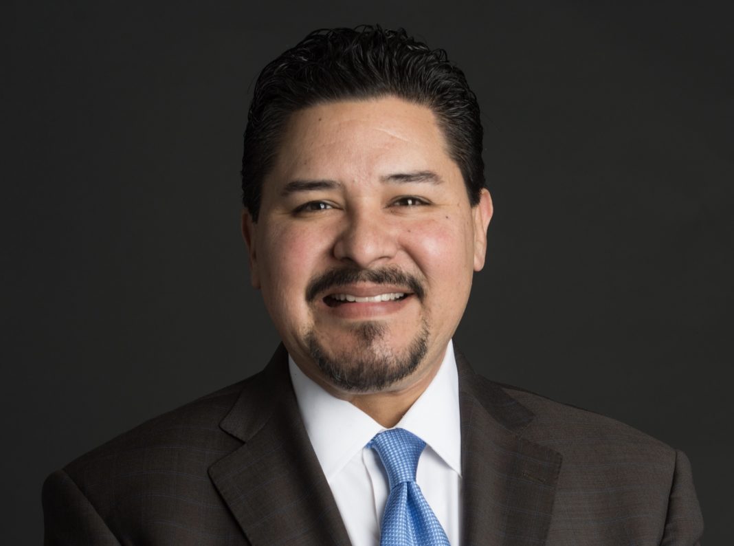 nyc-doe-chancellor-richard-carranza-portrait-2018