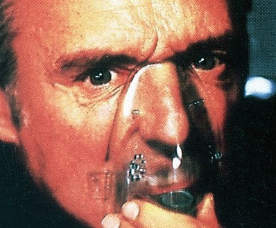 Dennis Hopper in "Blue Velvet." (via twitter.com)