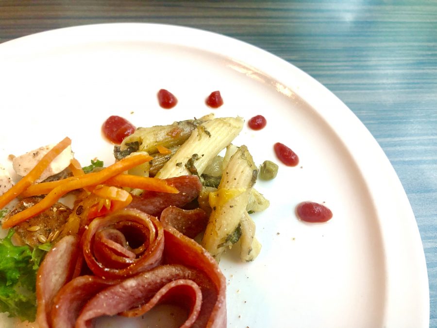 Plated meal from Harvest Table at Third North Residence Hall. (Staff Photo by Jorene He)