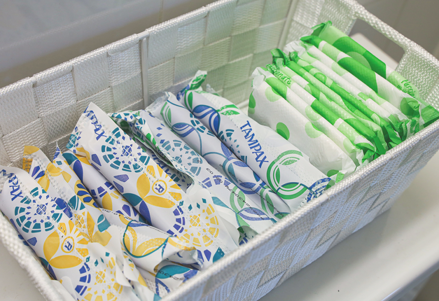 NYU dorms started offering free menstrual products. (Staff Photo by Elaine Chen)
