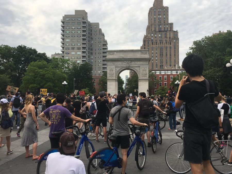 During Black Lives Matter movement in NYC, numerous protesters gathered in Washington Square Park. Thats just one of the multiple events that students staying in the city this summer were able to witness. (Photo by Addison Aloian)