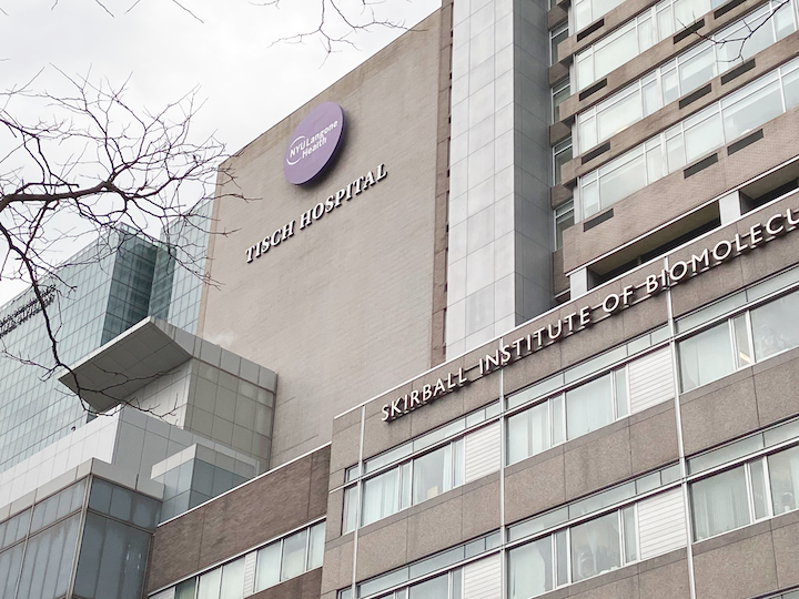 NYU Langone Medical Center is located at 550 1st Ave. The hospital has offered COVID-19 vaccinations to at least 7,000 members of the NYU community. (Photo by Leo Sheingate)