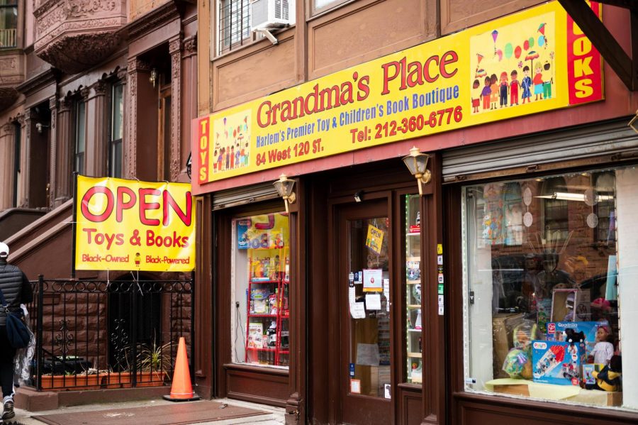Grandmas+Place%2C+located+on+84+West+120th+Street+in+Harlem%2C+is+a+childrens+toy+and+bookstore.+Founded+by+Dawn+Crosby+Harris-Martine%2C+Grandmas+Place+has+served+the+Harlem+community+since+1999.+%28Staff+Photo+by+Jake+Capriotti%29
