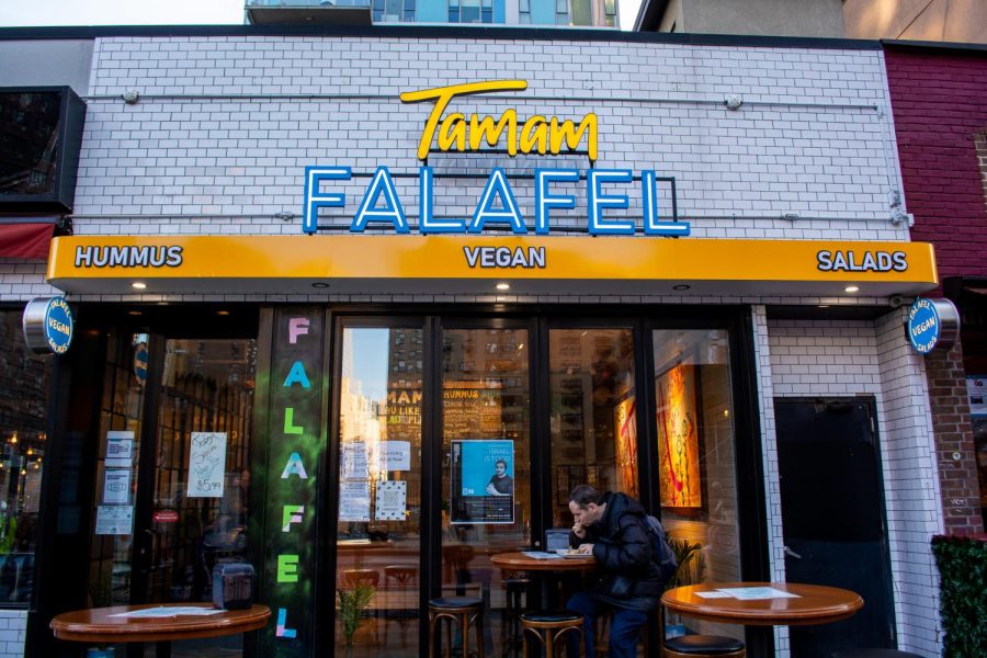 Tamam Falafel, located near Union Square, is a fast-casual Middle Eastern vegan eatery. They offer plant-based options such as hummus bowls and falafel sandwiches. (Staff Photo by Manasa Gudavalli)