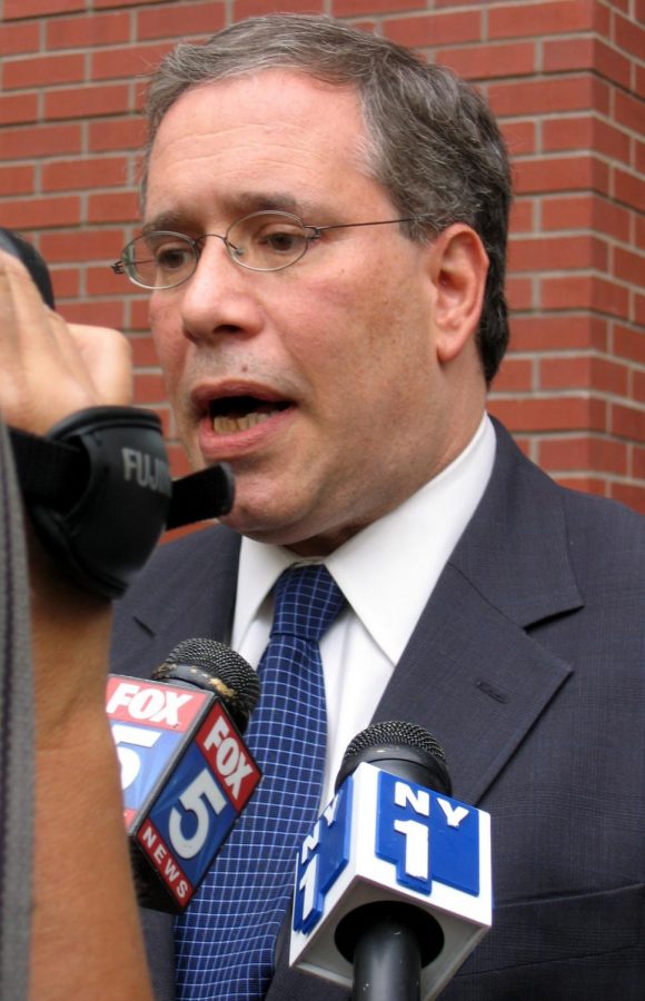 Scott Stringer, Comptroller of NYC is currently running for mayor. Recent sexual misconduct allegations make him unfit for office. (Image via Wikimedia Commons)