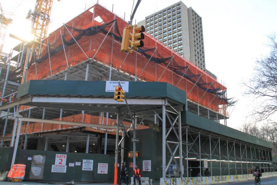 181 Mercer under construction in Lower Manhattan. Manhattan's Community Board rejected a proposed rezoning plan that critics argued allow for further expansion of NYU. (Staff Photo by Alexandra Chan)