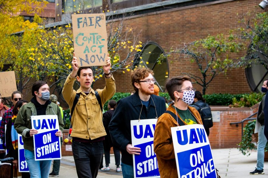 Student+workers+at+Columbia+University+marched+on+a+picket+line.+They+advocated+for+a+better+contract+with+improved+working+conditions+and+benefits.+%28Staff+Photo+by+Manasa+Gudavalli%29