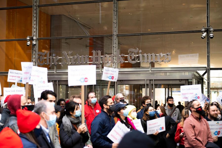 On Nov. 16, over 100 New York Times employees and supporters protested outside of the company’s Manhattan headquarters. They rallied against the company’s alleged union busting and contract delays. (Staff Photo by Jake Capriotti) 