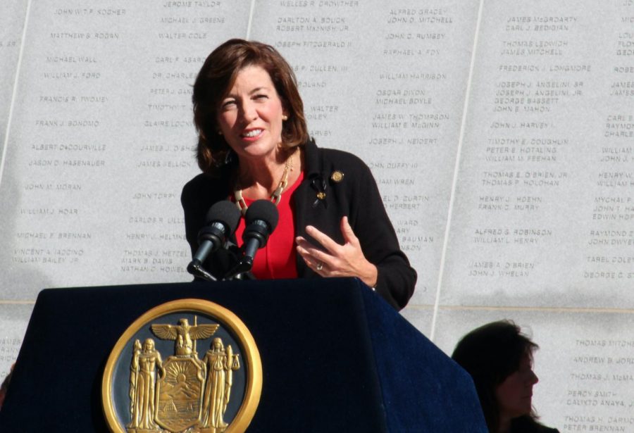 Gov. Hochul’s administration ended the Emergency Rental Assistance Program. The state needs to resume this program with state funding until federal funding can be secured. (Image via Wikimedia Commons)