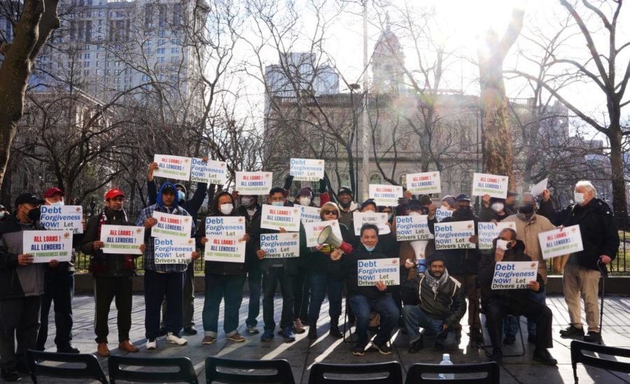 Following a 2021 hunger strike, members of the New York Taxi Workers Alliance now gather for a hearing on reduced taxi medallion loans. (Photo by Zhuoer Liu)