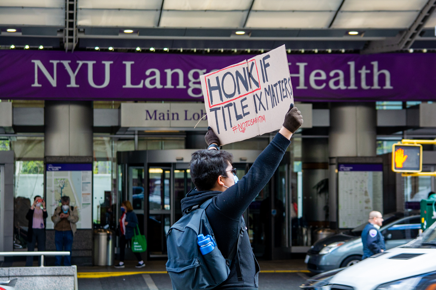 NYU+med+school+students%2C+staff+walk+out+to+protest+potential+hiring+of+David+Sabatini