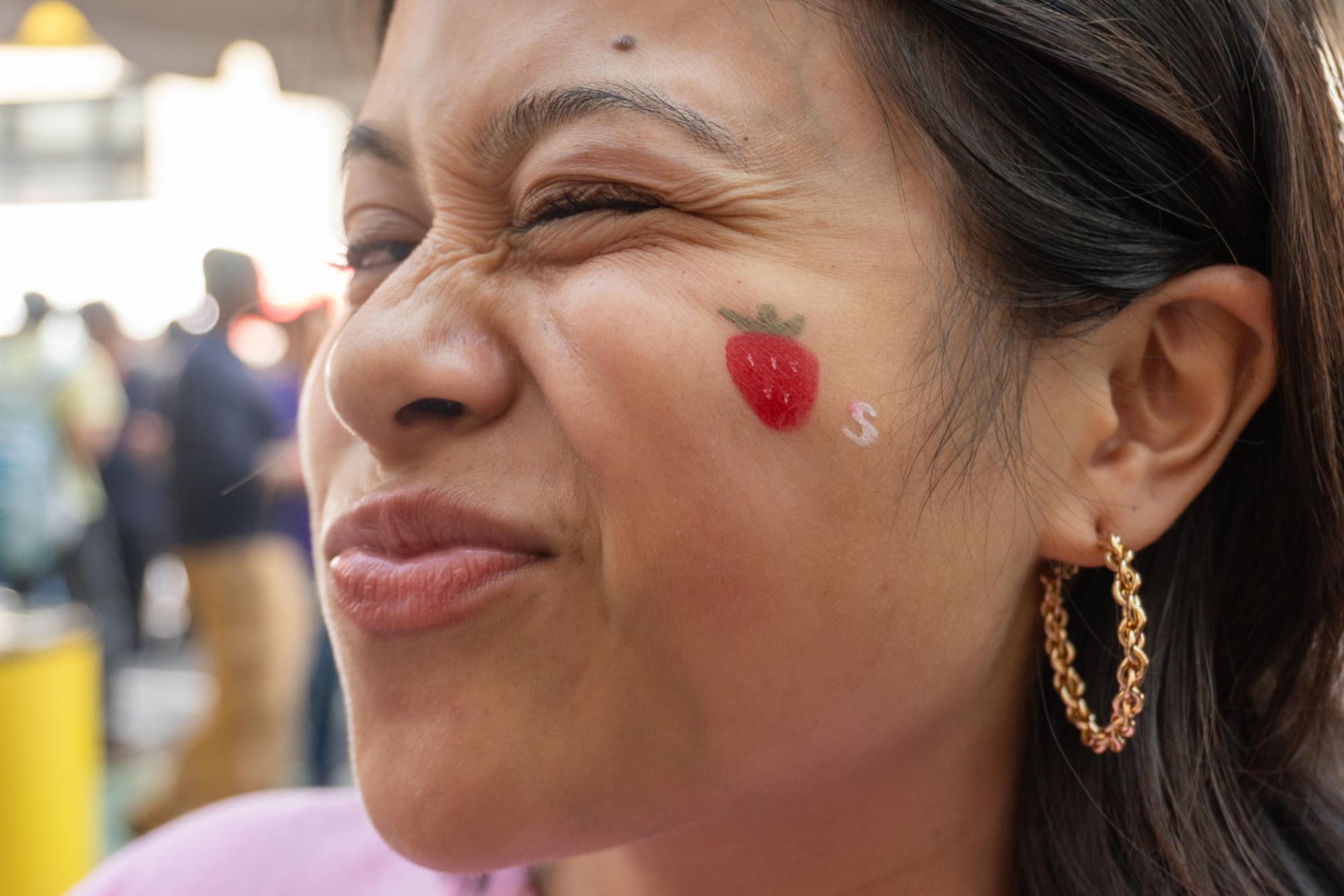 Strawberry Fest returns to NYU with thousands in attendance