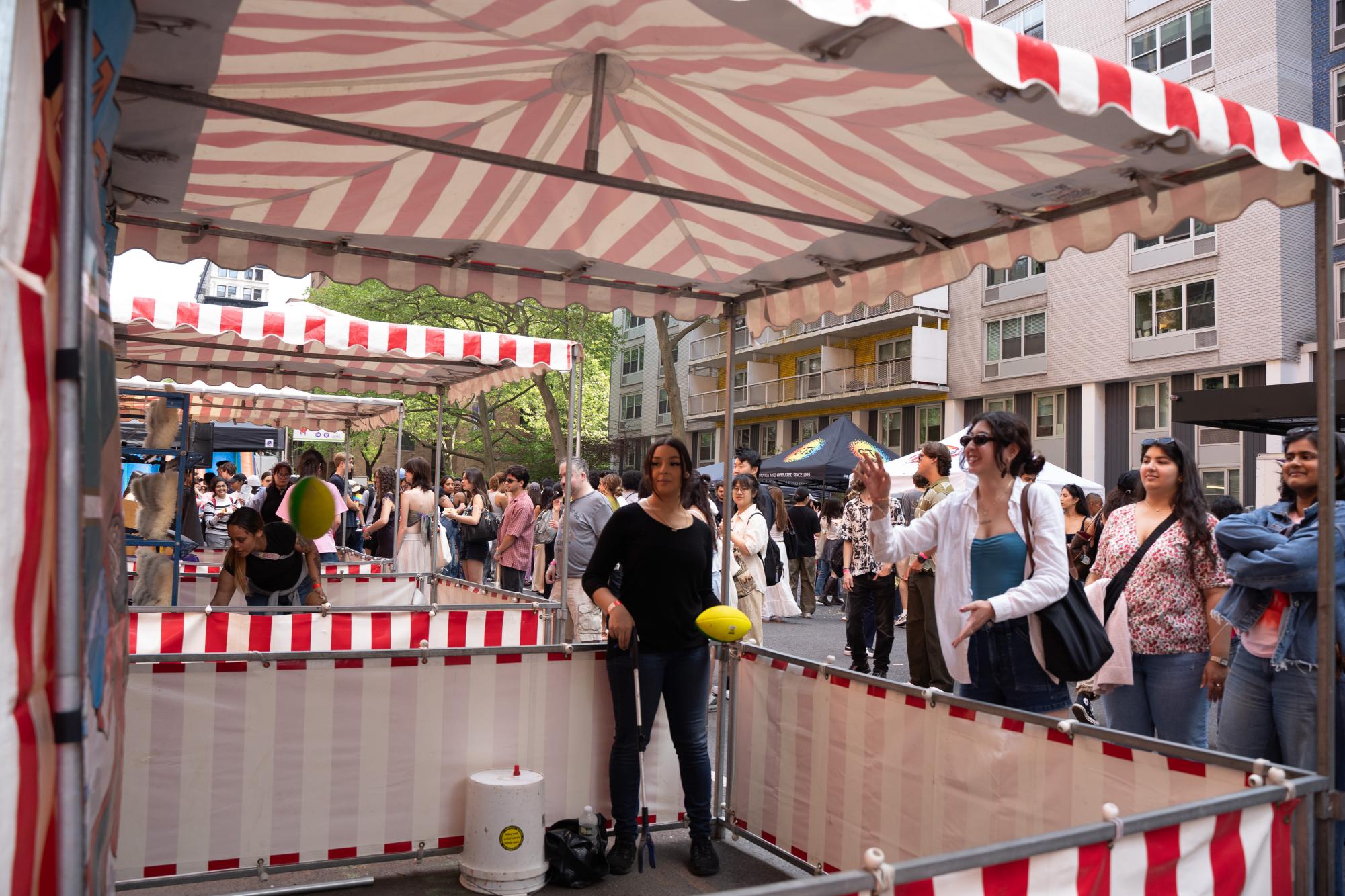 Strawberry Fest returns to NYU with thousands in attendance