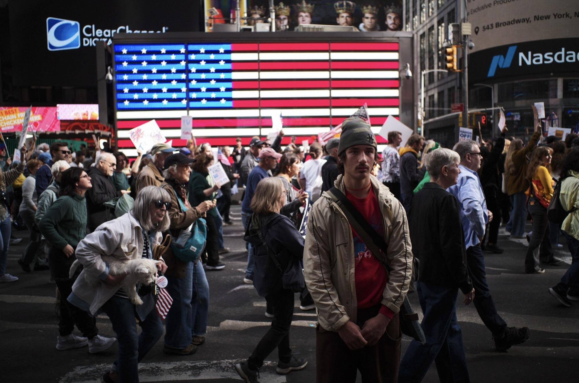 100,000 march in NYC’s ‘No Kings’ protest