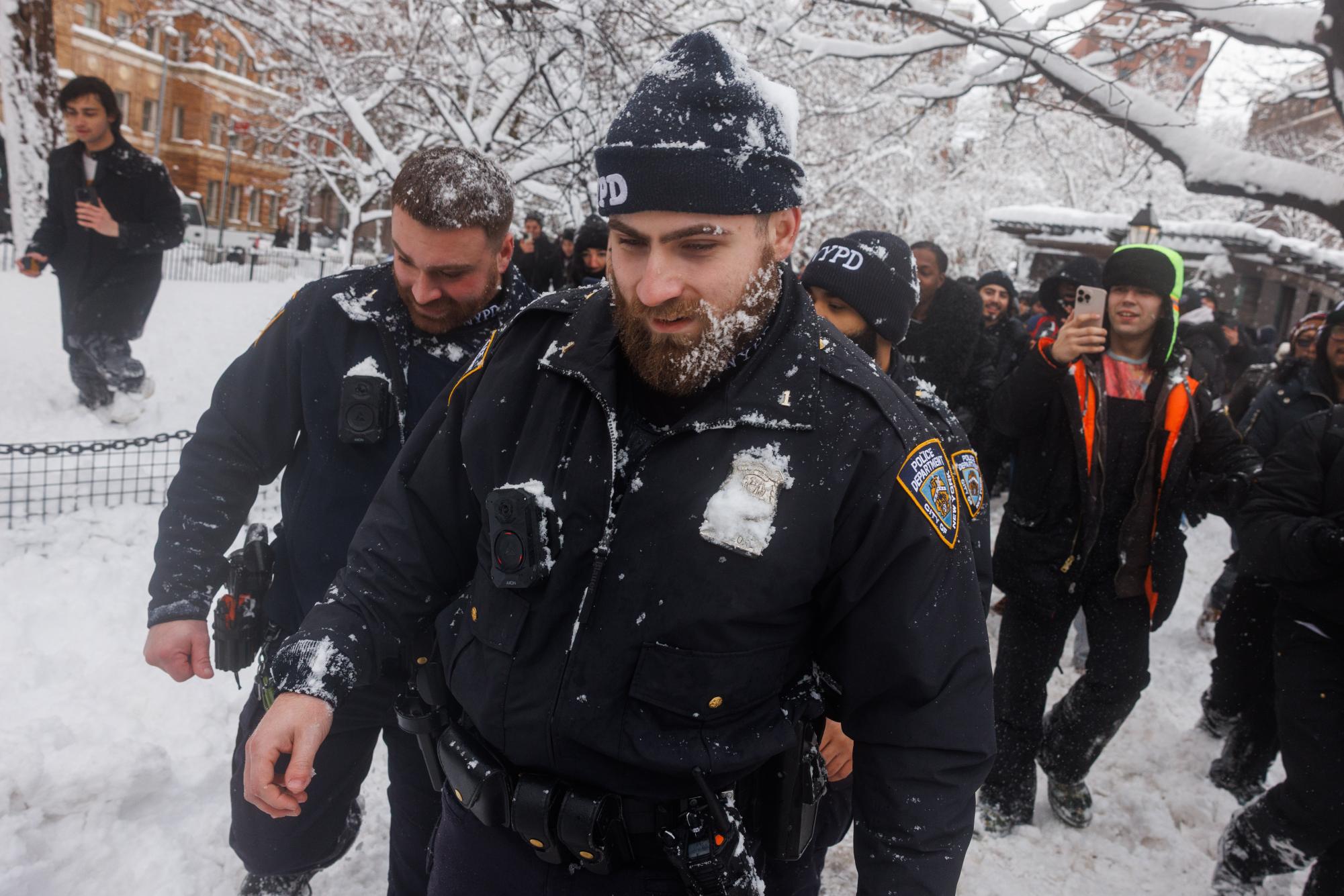 JasonAlpertWisnia_FebruaryBlizzardDayTwo_20260223_2966