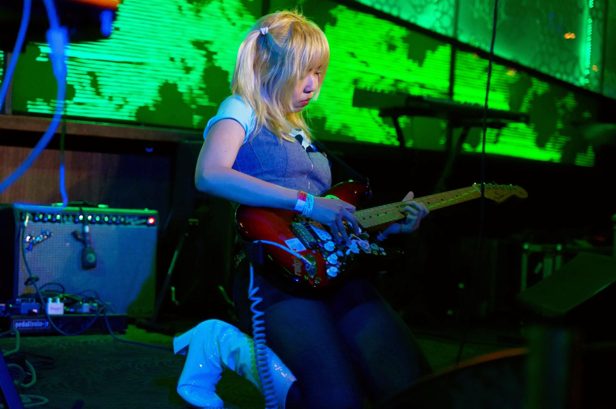 FatherKoi2_girlnoise
